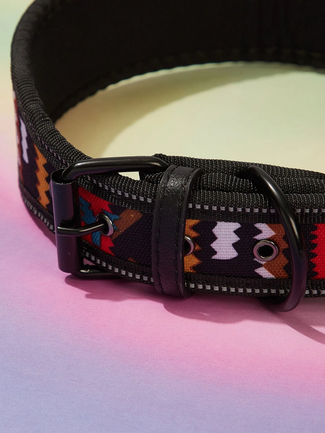 Colorful Wave Pattern Outdoor Reflective Adjustable Pet Collar with Leash Attachment, Suitable for Dogs to Wear When They Go Out, Suitable for Music Festivals
